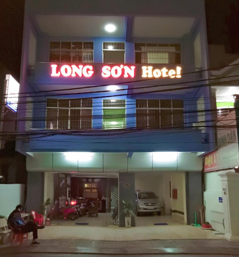 Long Son Hotel Вунгтау Экстерьер фото